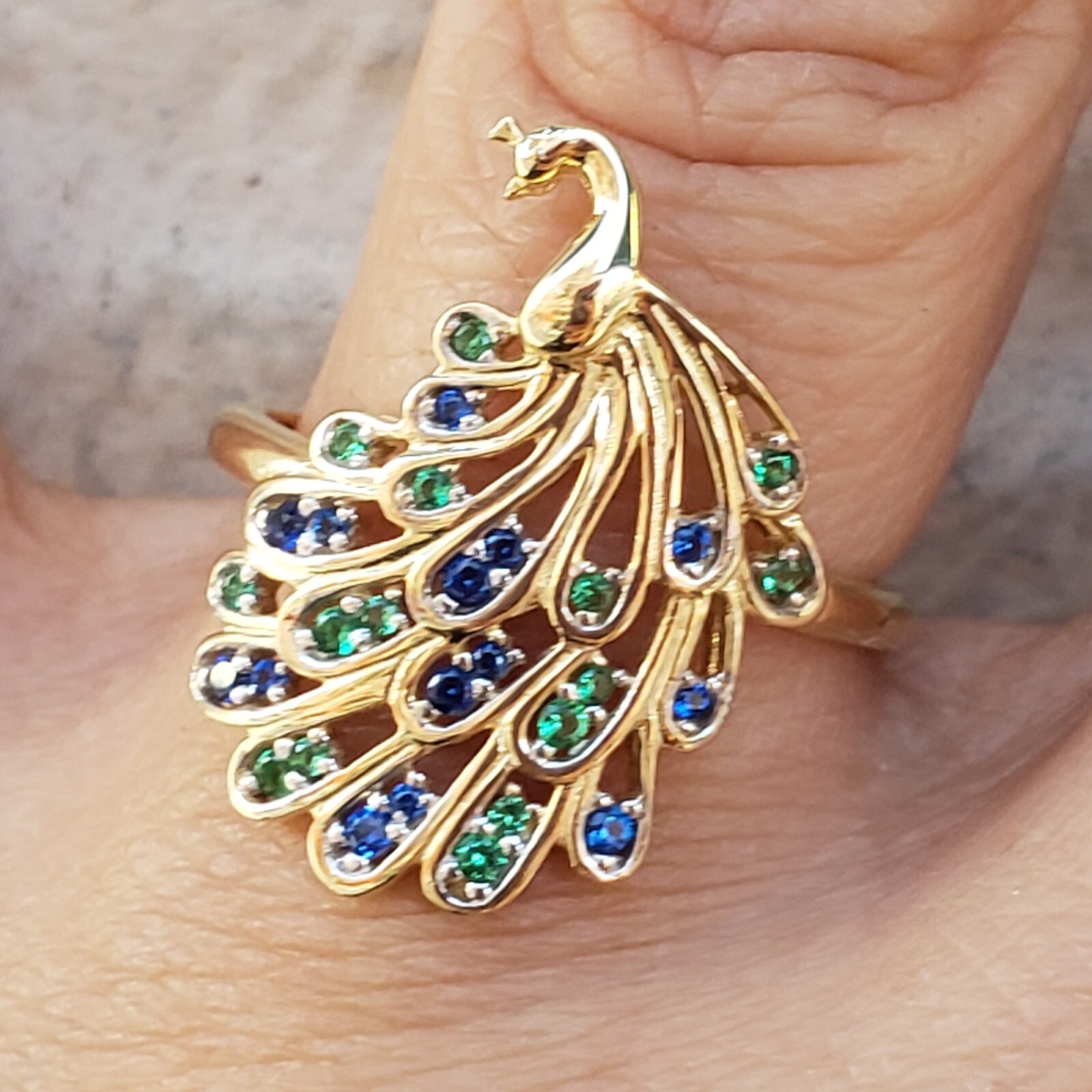 Solid 14k yellow gold peacock Ring Size 5 6 7 8 9 green blue