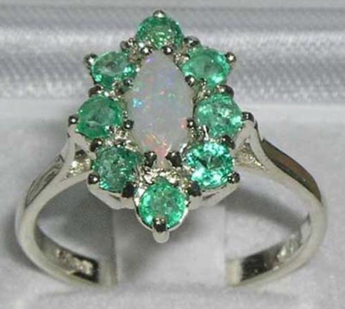 Natural Emerald & White Fiery Opal – English 925 Sterling Silver Ring / Ring