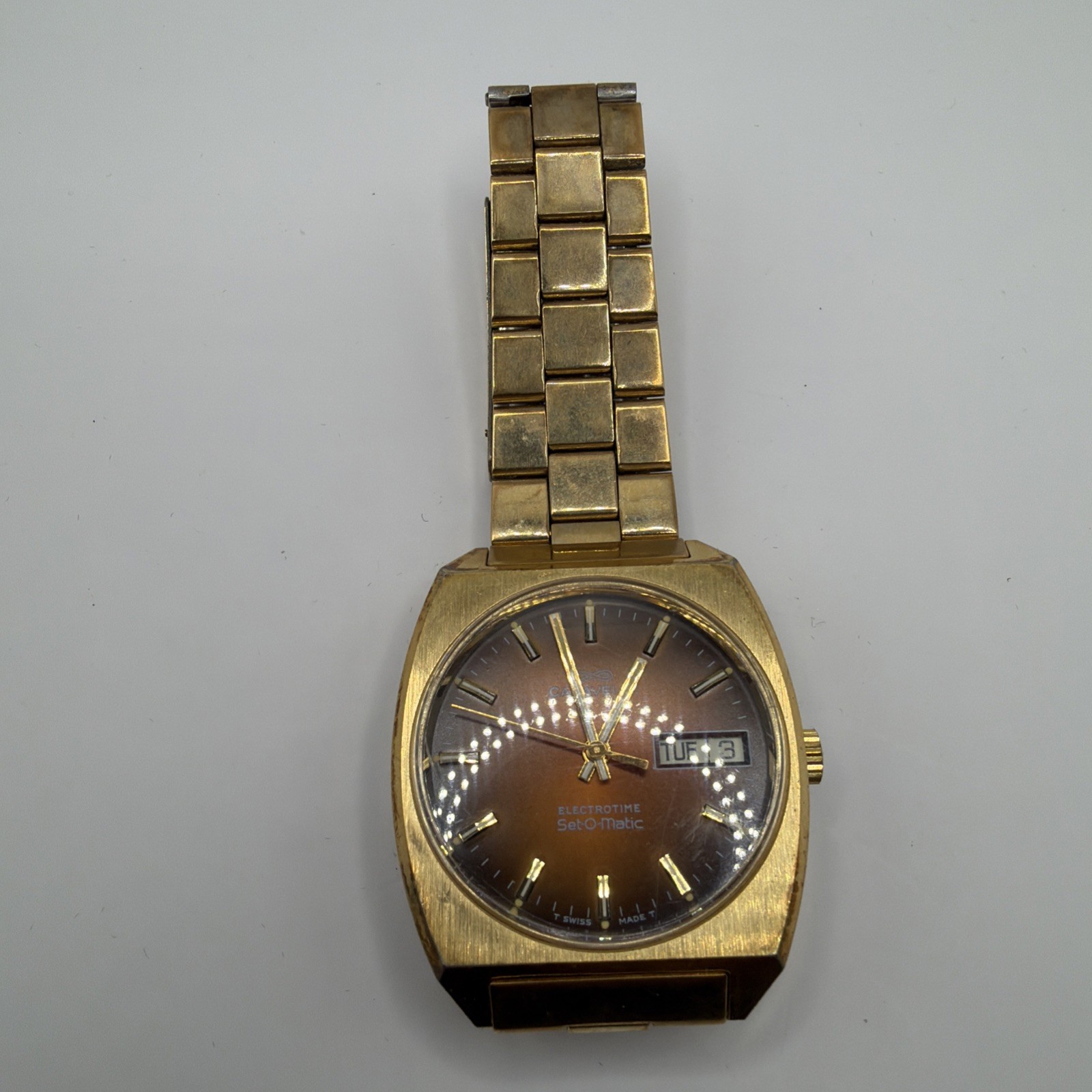 Caravelle Electrotime By Bulova Set-O-Matic With Case
