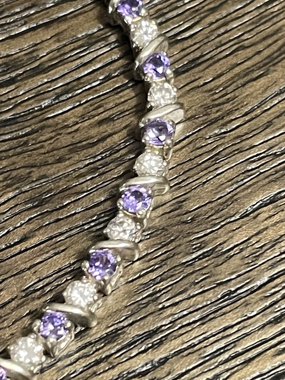 Vtg Sterling Silver Amethyst Crystal ￼Tennis Bracelet 7.5″. Box Clasp 13.7g