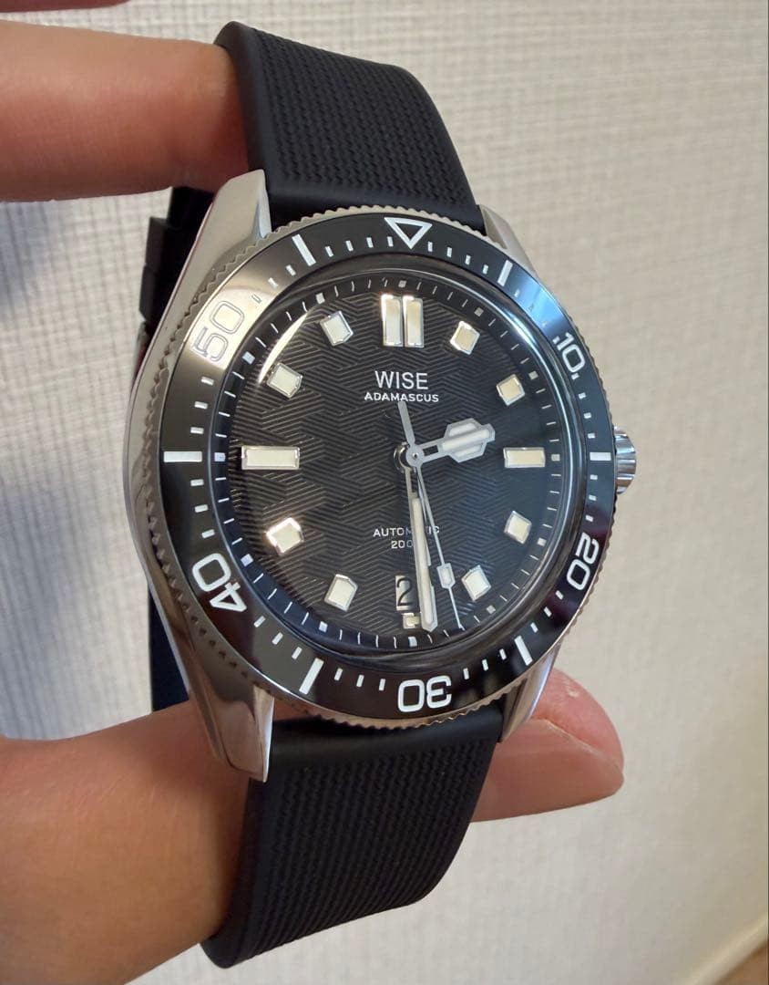 WISE ADAMASCUS AD810A Black Dial Watch FKM & Leather Straps From Japan