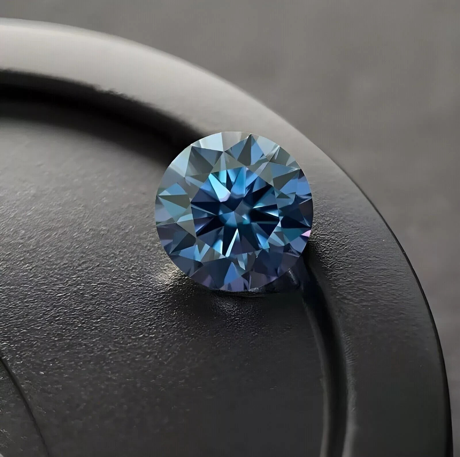 5 CT Natural Royal Blue Diamond, Round Cut 11.50mm,VVS1, D Color Certified D01