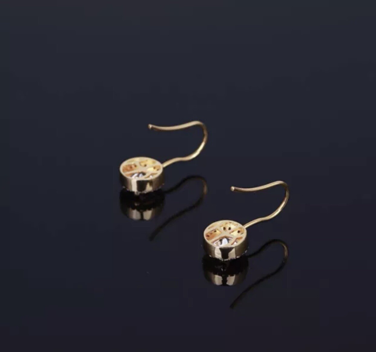 Henri Bendel Jewelry Gold Tone Crystal Earrings Fishhook New