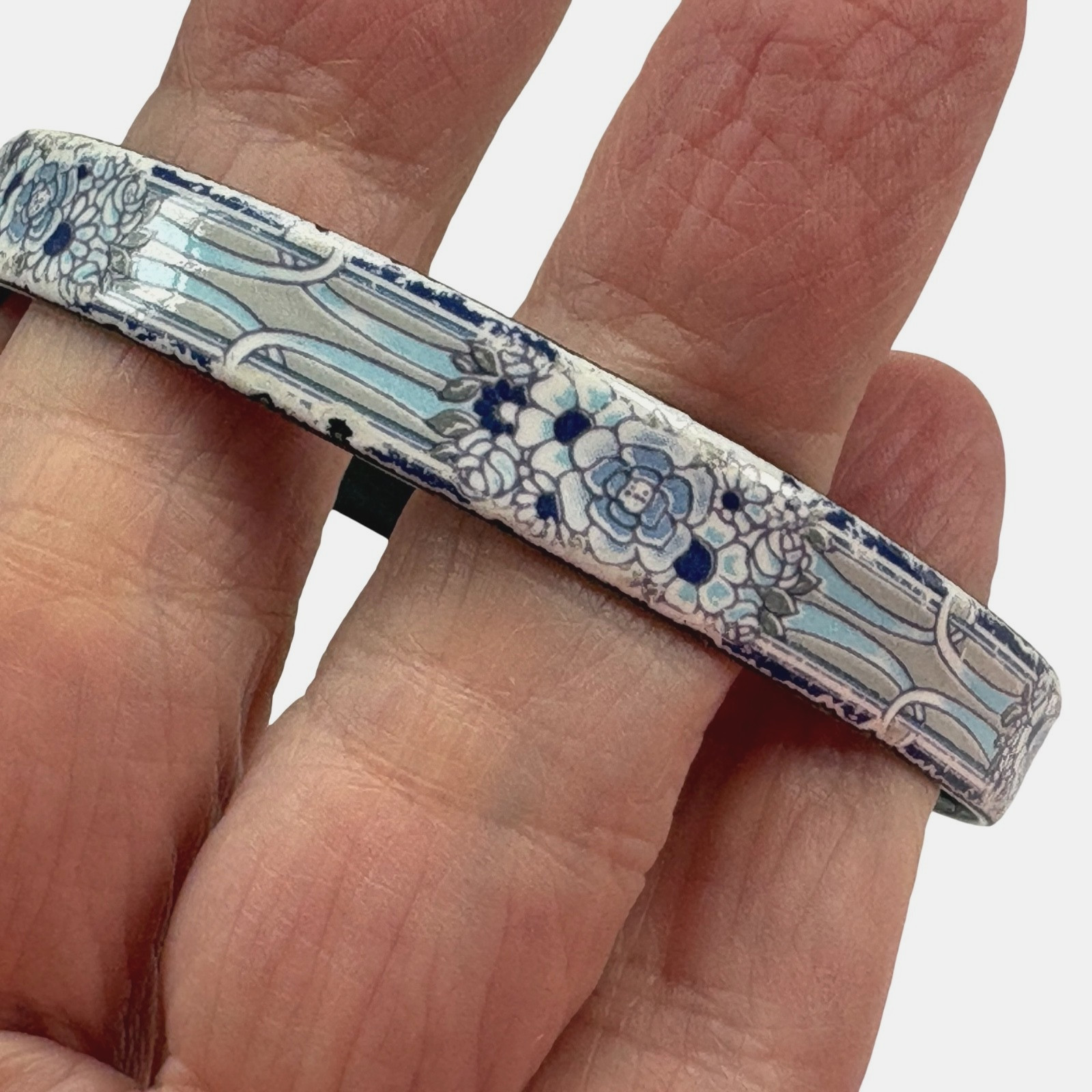 Vintage Michaela Frey Lt. Blue, White, & Navy-Blue Enamel Bangle Bracelet