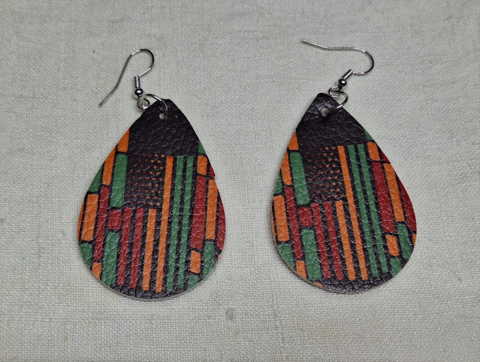 African Pattern Earrings – NO TARNISHING Leather Dangle