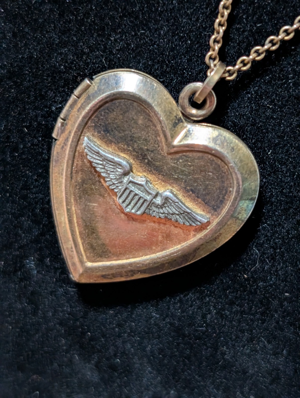 Vintage WWII Sweetheart Locket Necklace Wings Pendant 12k Gold Plated Sterling