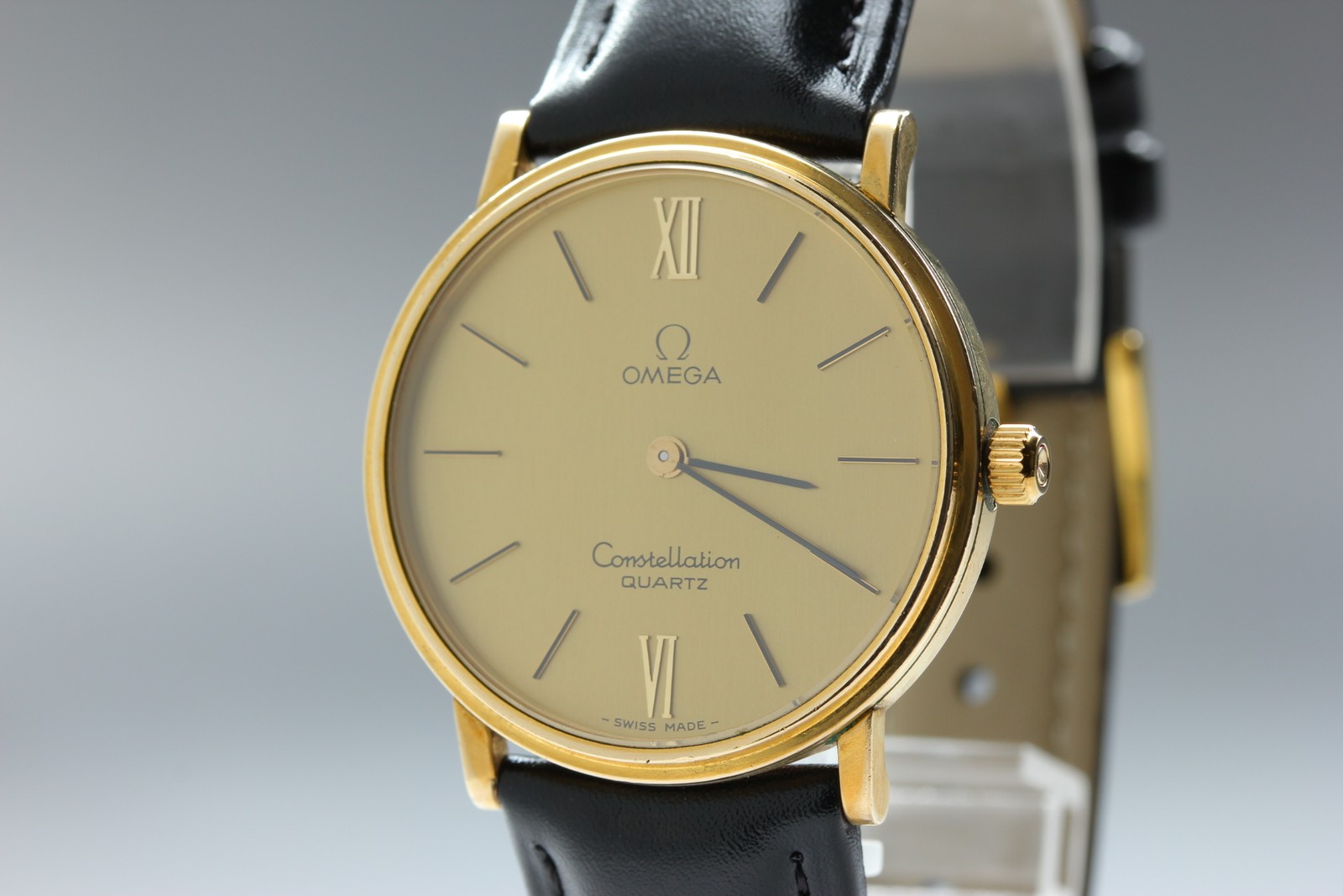 Vintage 1980 OMEGA Constellation Mens Cal.1330 Ref.191.032 Quartz From Japan