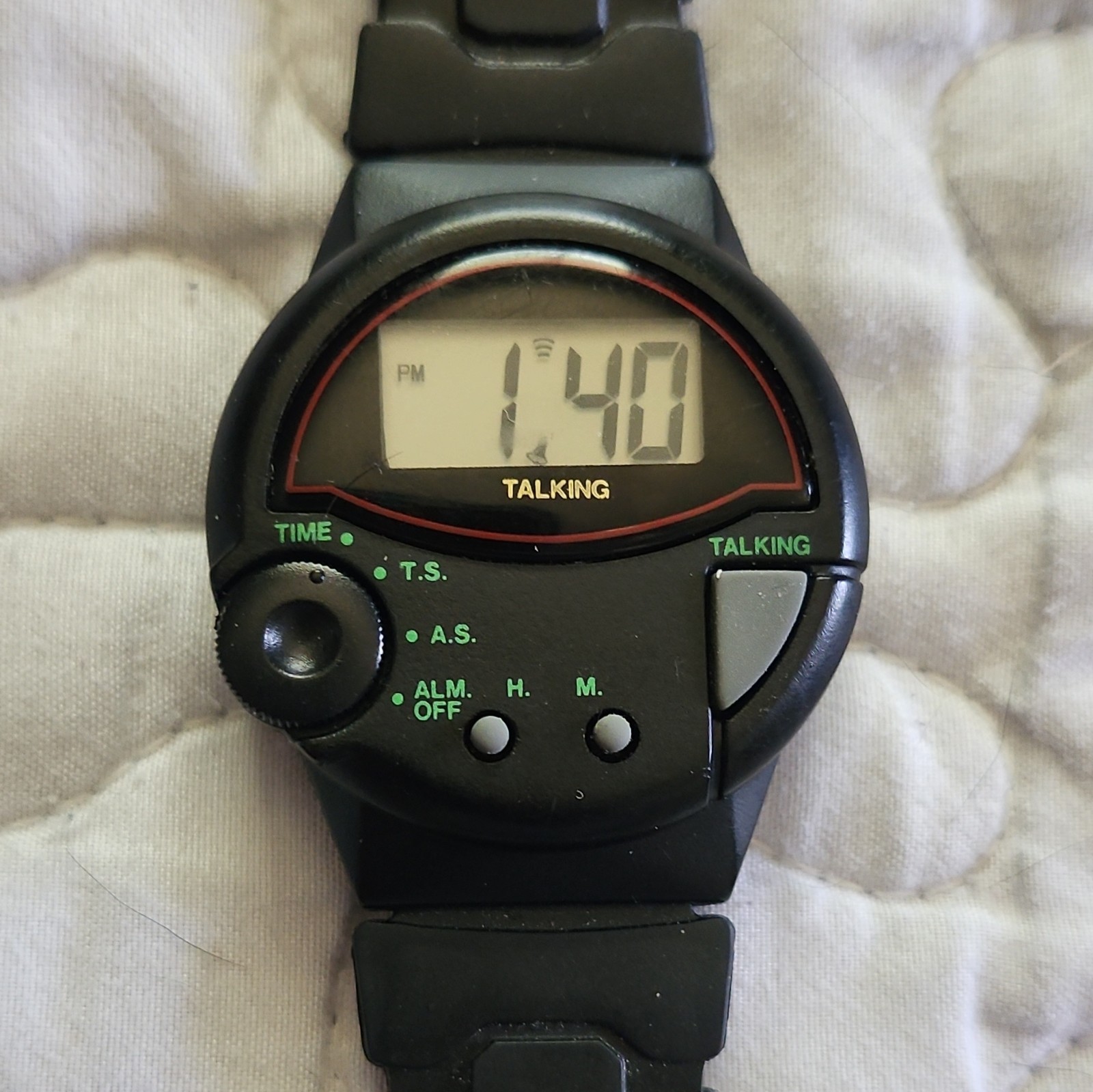 Utmost Talking Digital Quartz Wristwatch Alarm 12-Hour Dial NEW BATTERY