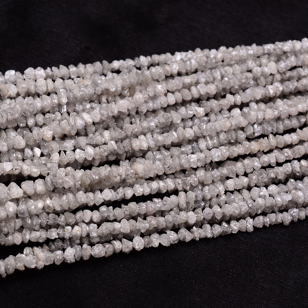 15 Inch Natural White Grey Diamond Rough Beads Uncut Single Strand For Jewelry
