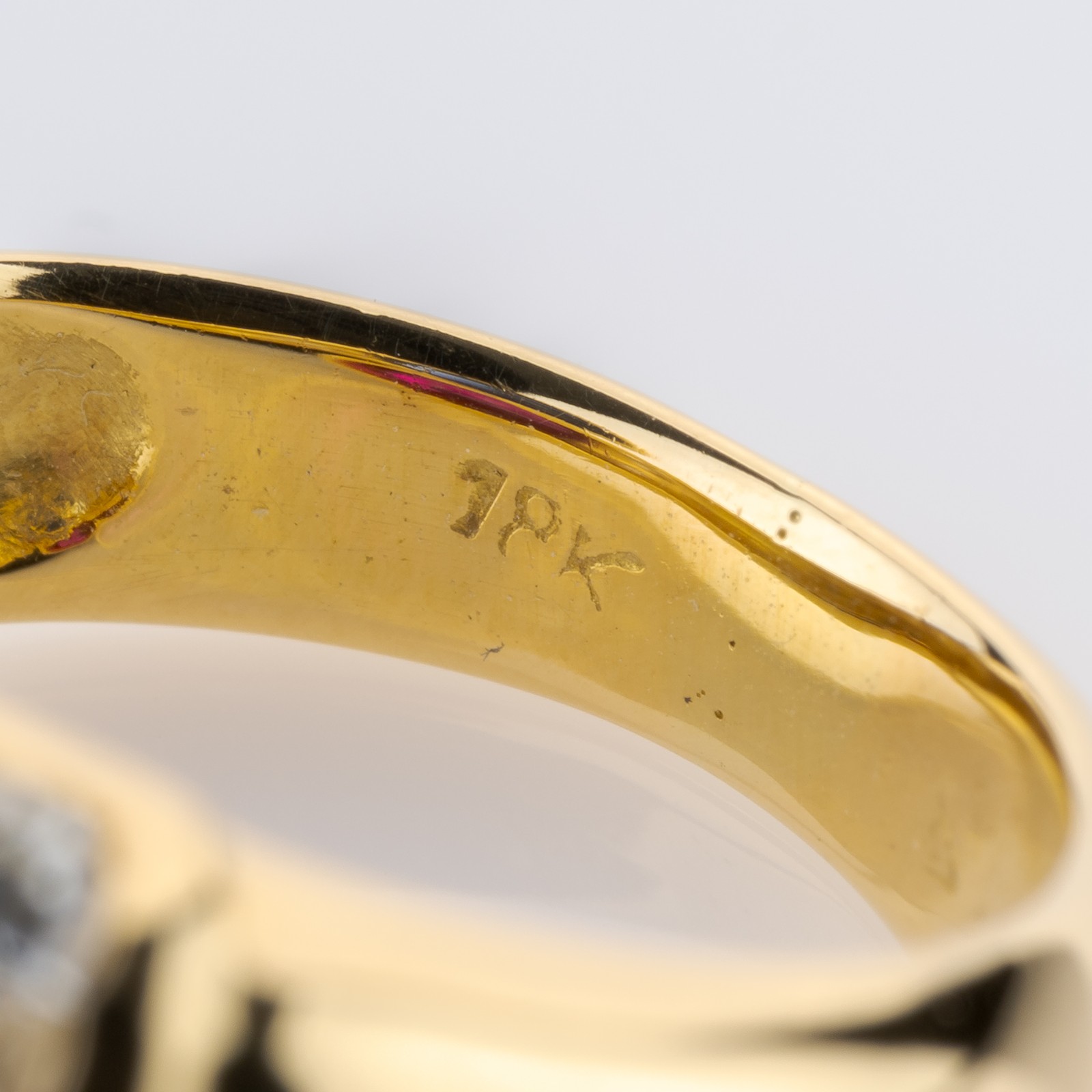 0.70ct Ruby, 0.70ct Sapphire and 0.20ct Diamond Ring in 18K Yellow Gold