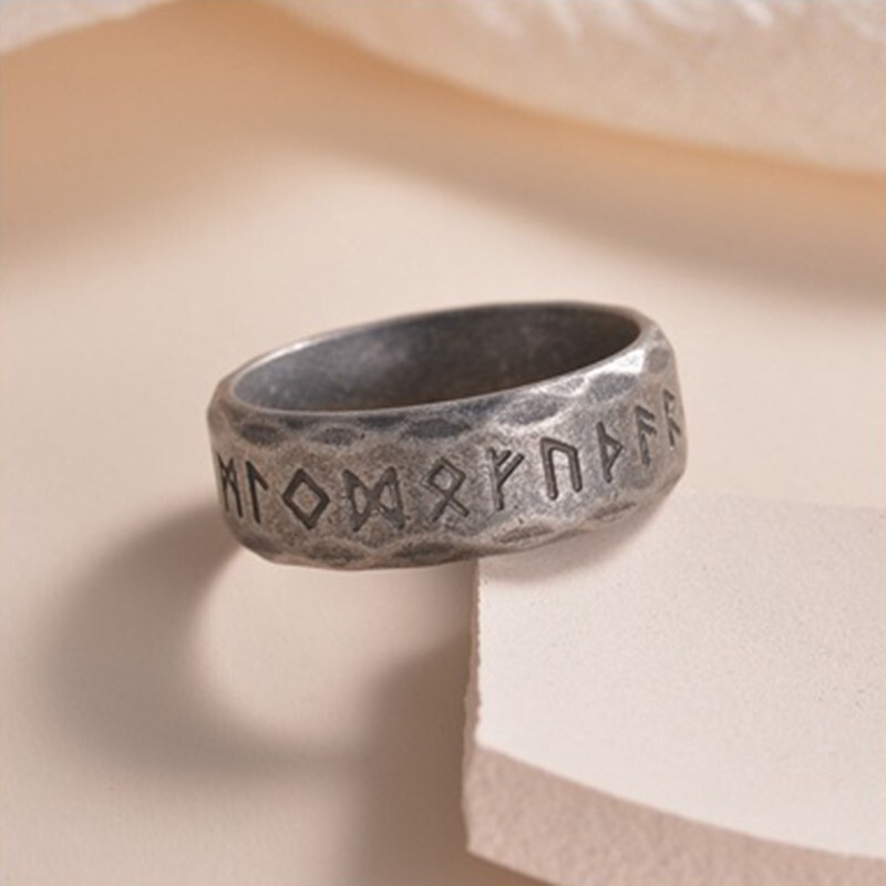 Titanium Steel Finger Ring Men Antique Silver Tribal Ring Irish Celtic Rune R62