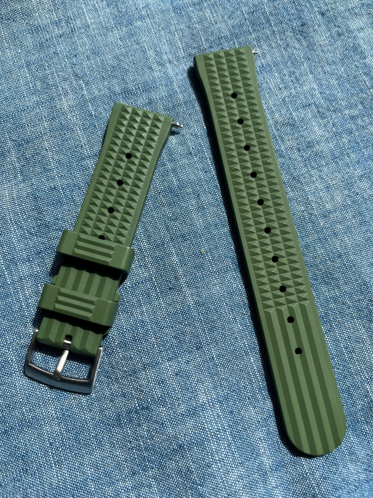 WISCASSET WATCH – Premium FKM Waffle Straps