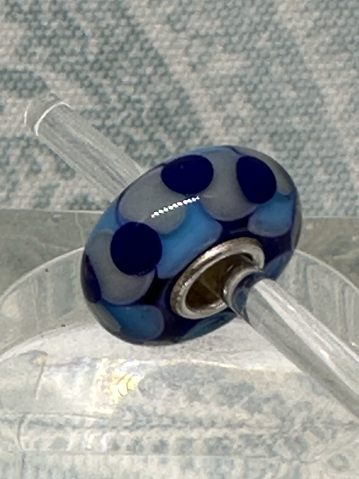 Authentic Trollbeads OOAK Gray Chain with Blues on Cobalt UU, New (30.0)
