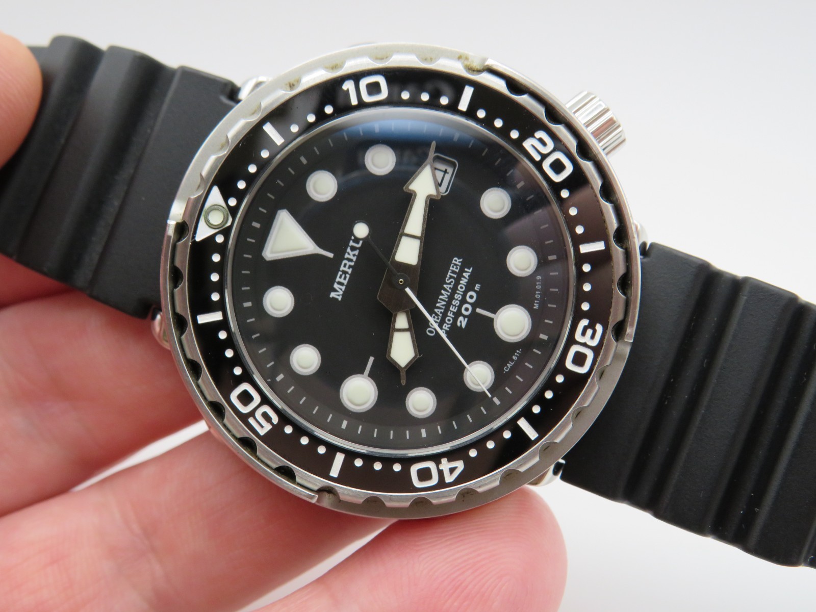 Merkur Oceanmaster Professional 200m Diver men’s automatic wristwatch running