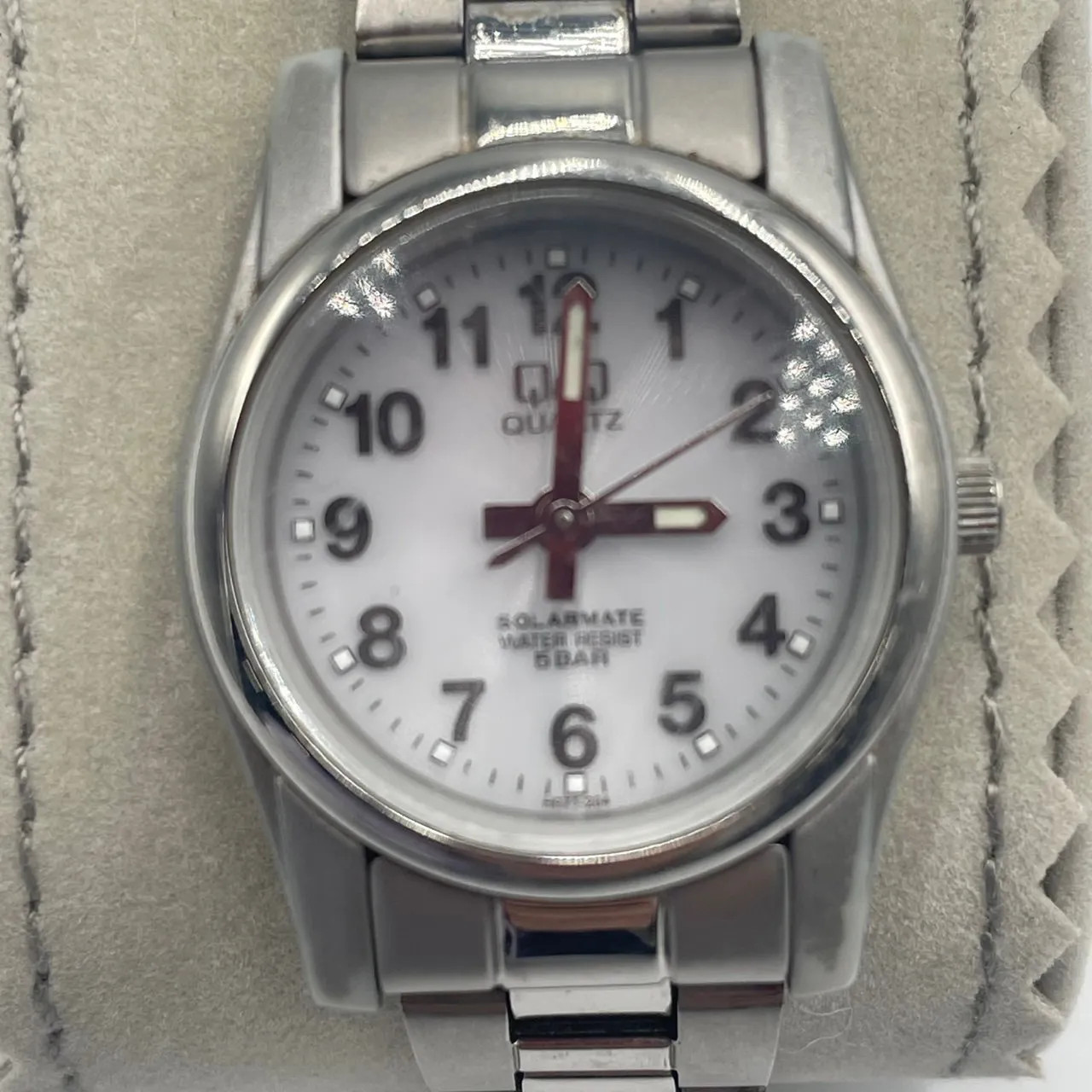 ◼︎Citizen Q&Q Solar Mate Watch, 5 ATM Water Resistan 【Direct from japan】