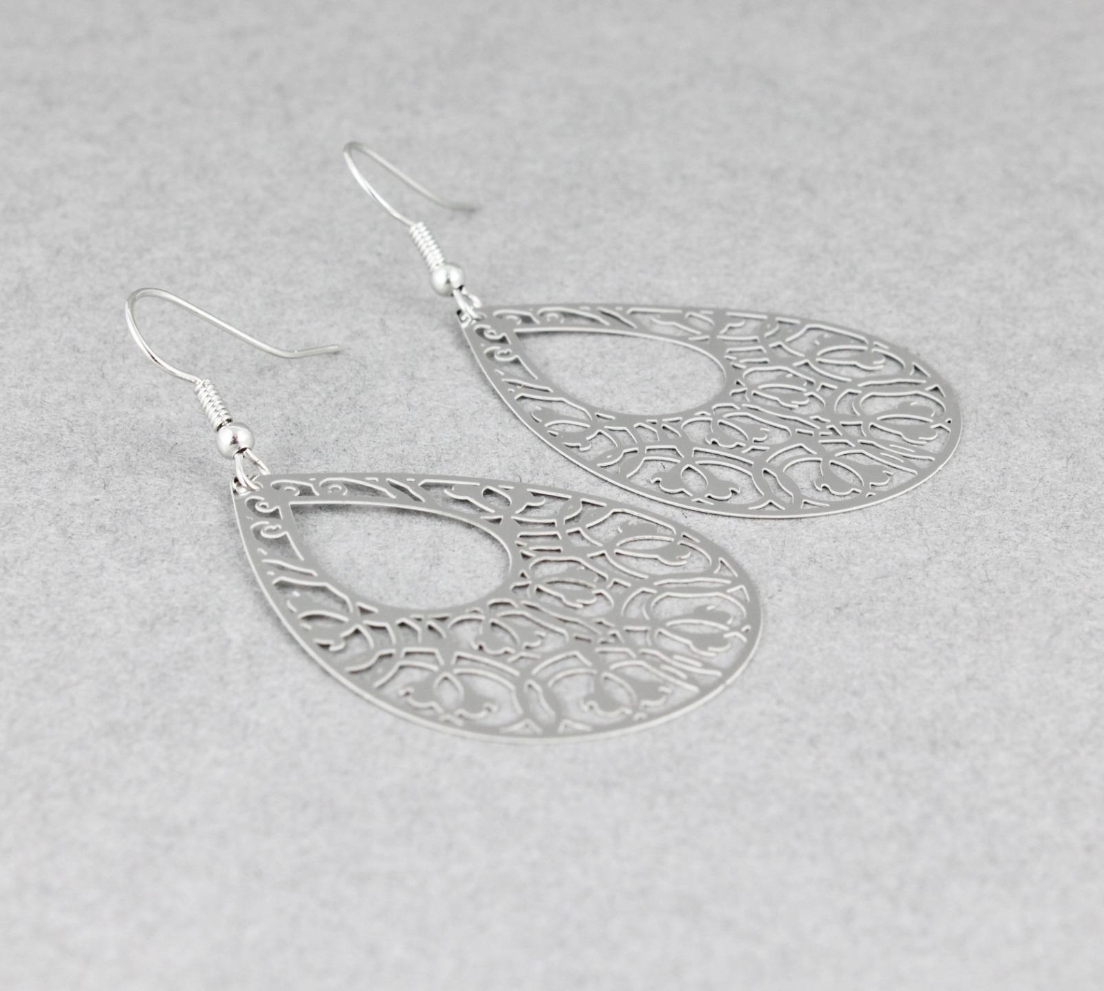 Silver teardrop filigree dangle earrings shiny 2 7/16″ long lightweight scroll