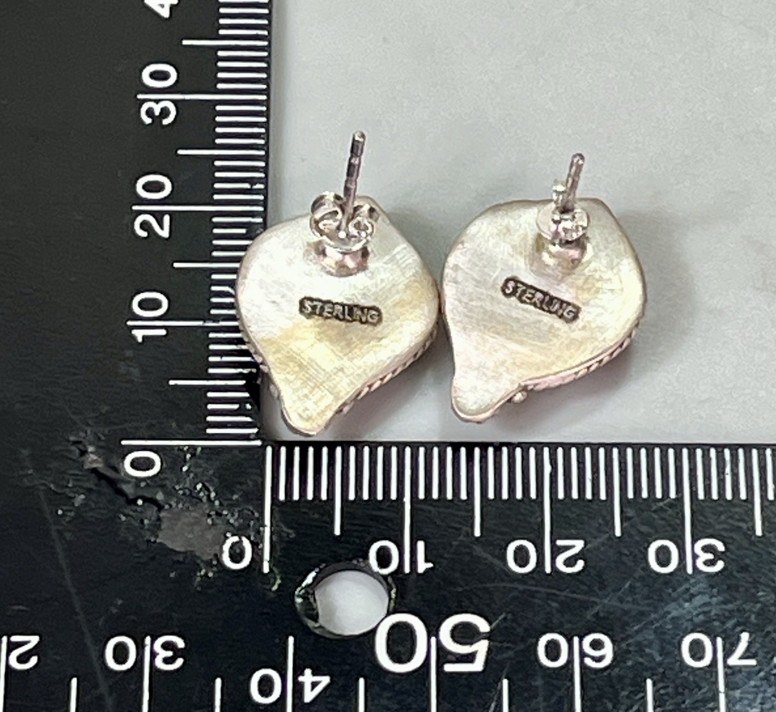 White Buffalo Heart Stud Sterling Silver Handmade Earrings SW Native Style 6g