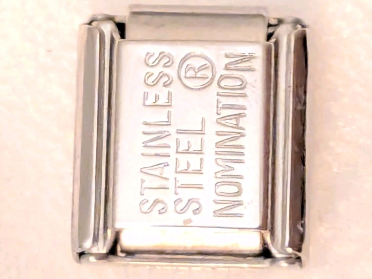 Authentic Nomination Gold 18k Symbol Classic Italian Charm Classic 9mm E235
