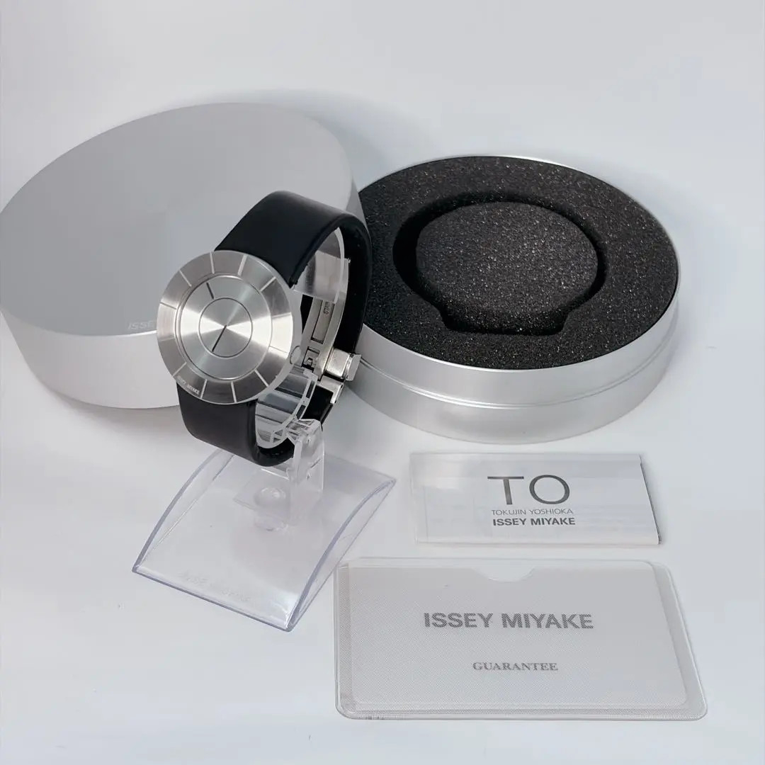 ISSEY MIYAKE TO VJ20-0010 Tokujin Yoshioka Silver Black Quartz Watch Box Papers