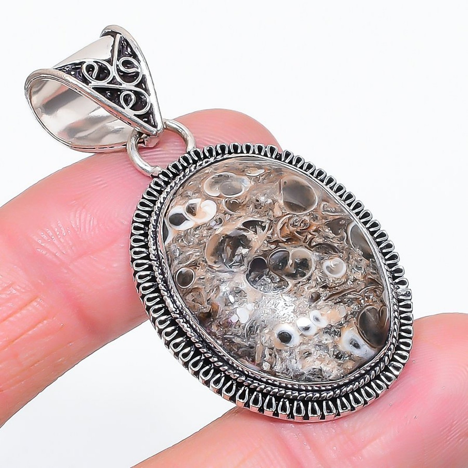 Turritella Oval Shape Gemstone Fashion Gift Vintage Jewelry Pendant 2.2″ SR 3372