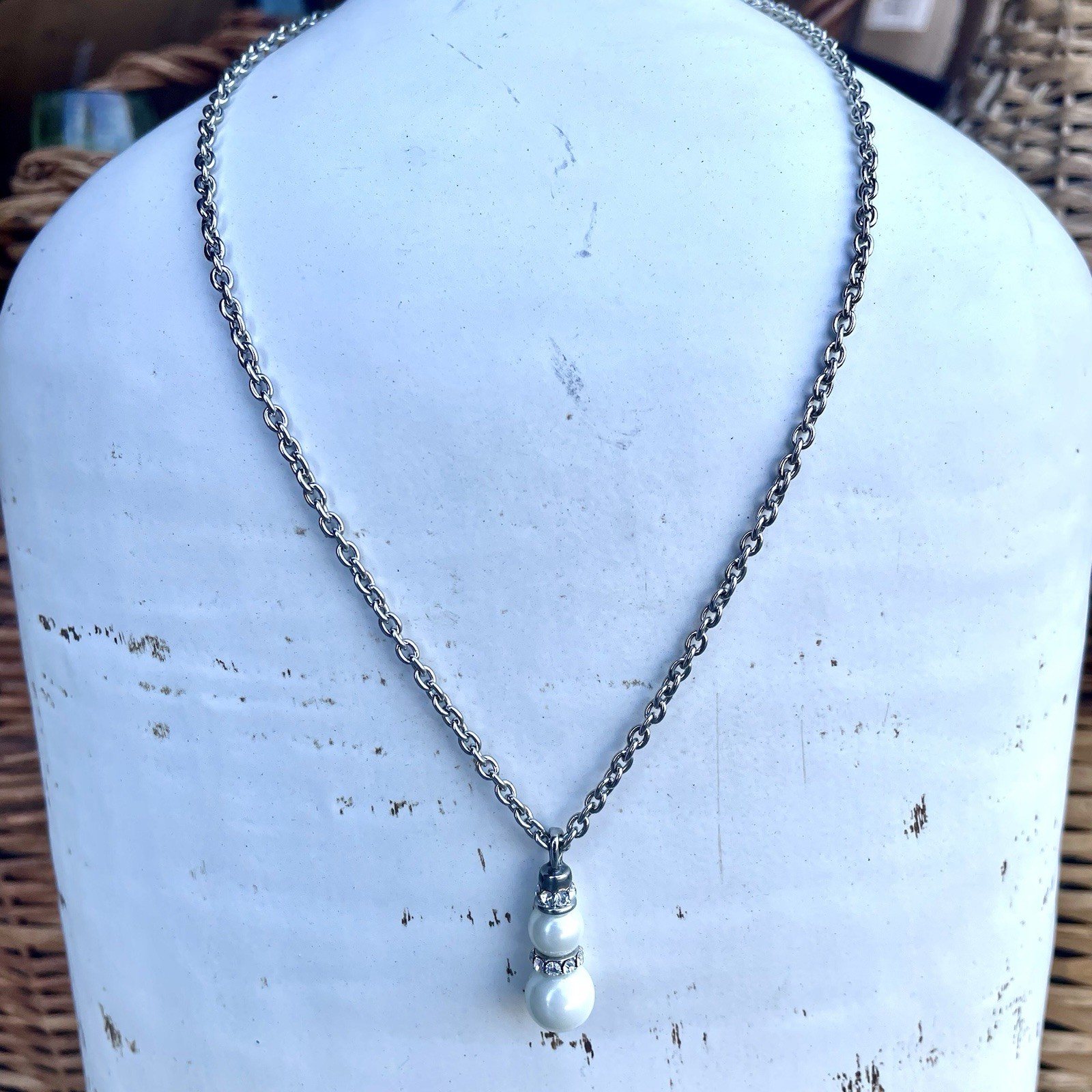 Charter Club Faux Pearl Rhinestone Pendant Necklace Silver Tone Signed 18-20”