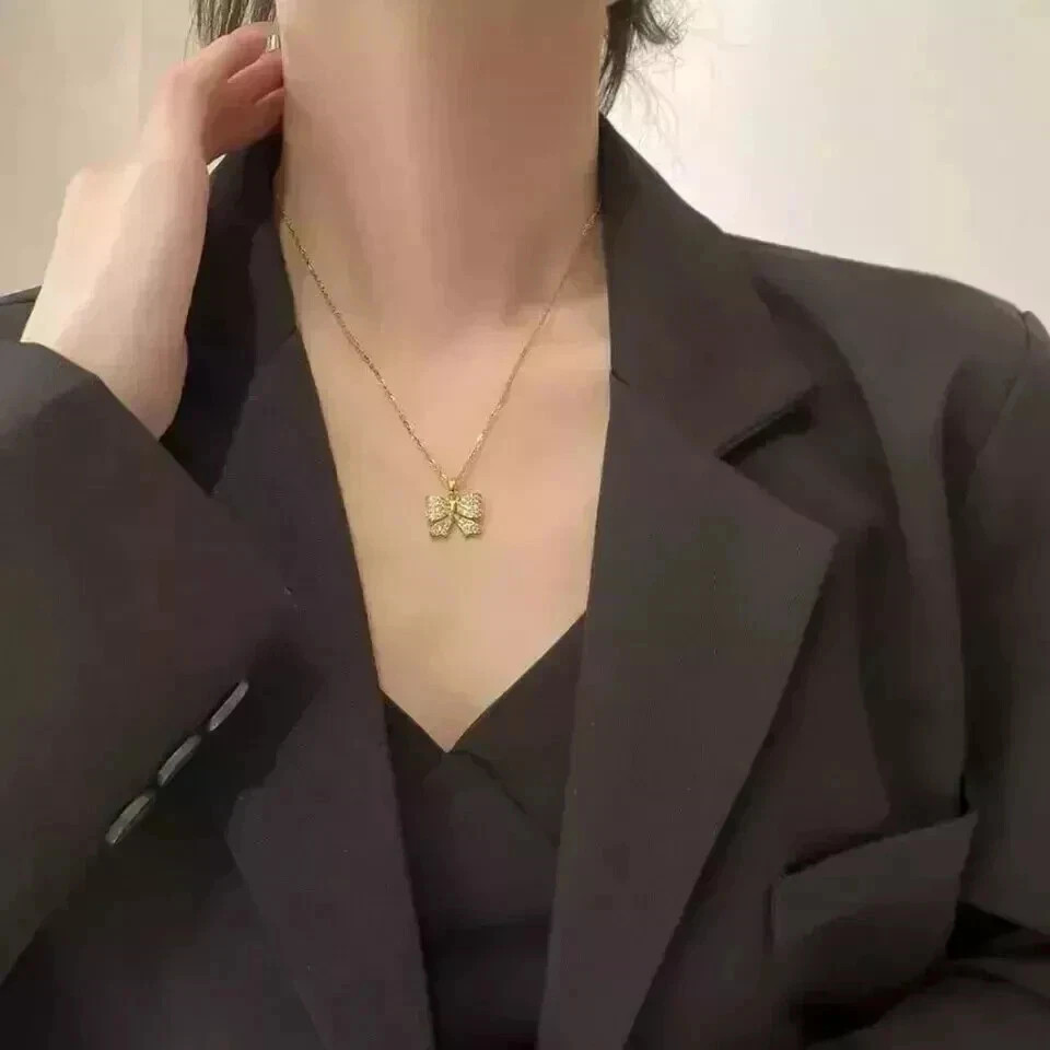 2.2CT Round Cut Lab Created Diamond Women’s Bow Pendant 14k Yellow Gold Plated