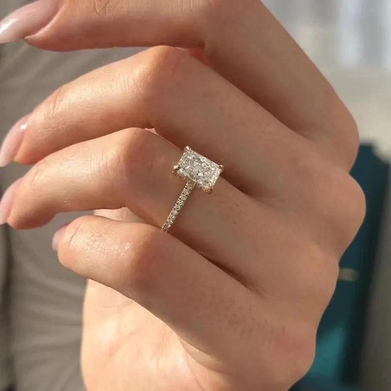 Women Elegant Party/Daily Wear Ring 2.80CT Lab Grown Diamond 14K Yellow Gold
