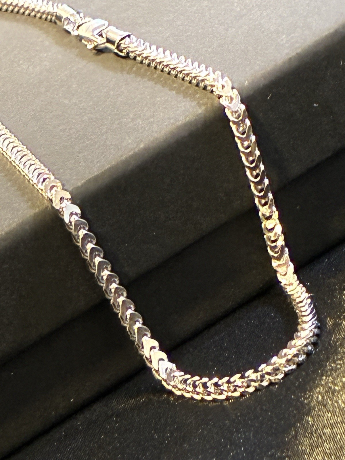Unisex 925 Sterling Silver 2.5mm Square Franco Chain Necklace 22″ Rhodium Plated