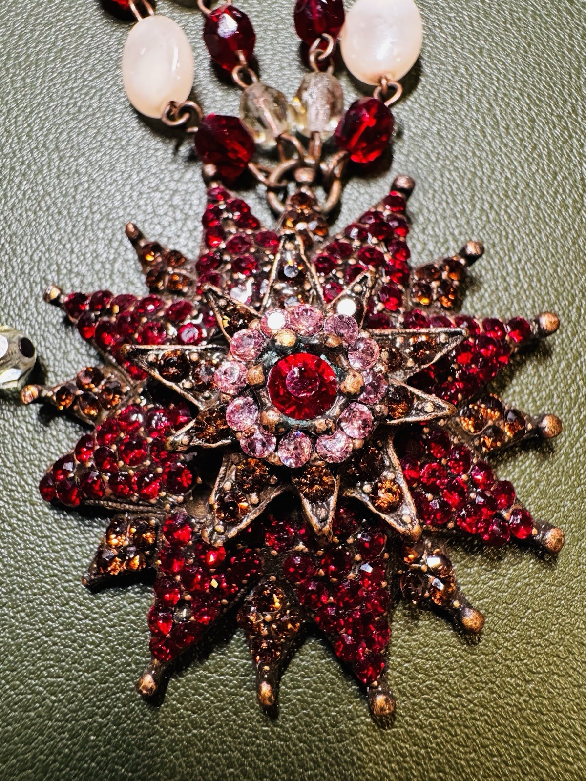 Vintage Seasonal Whispers Pink Red Crystal Flower Statement Necklace 19inch