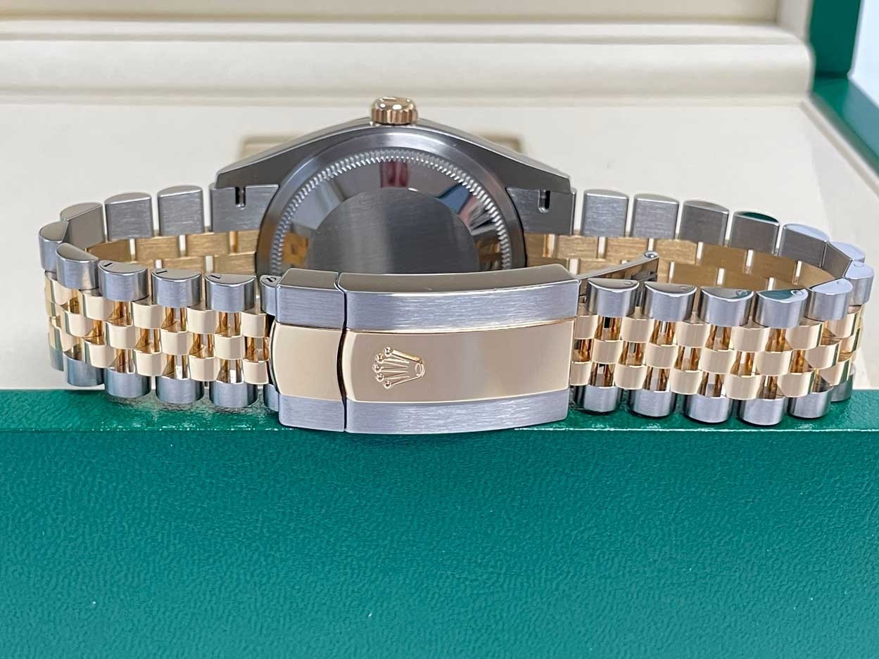 Rolex Datejust 36 SS/Yellow Gold 126233 Champagne Diamond Jubilee