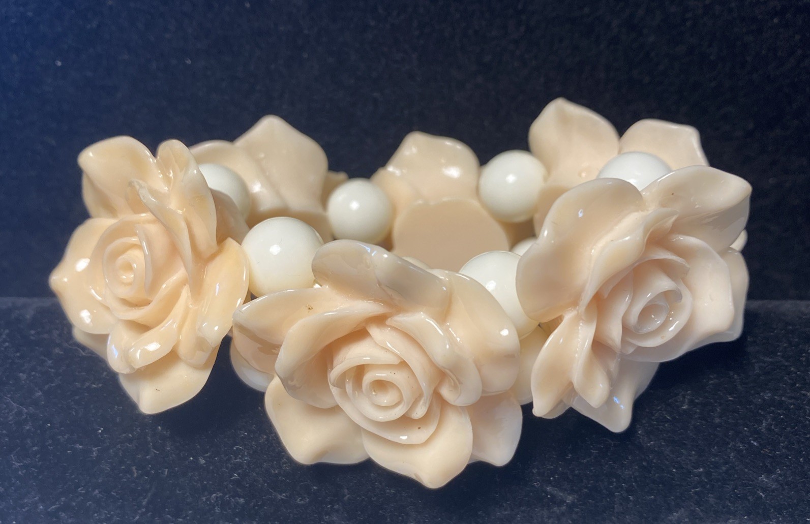 Vintage Plastic Resin (?) Pinky/ Yellow Rose Stretch Bracelet Stunning