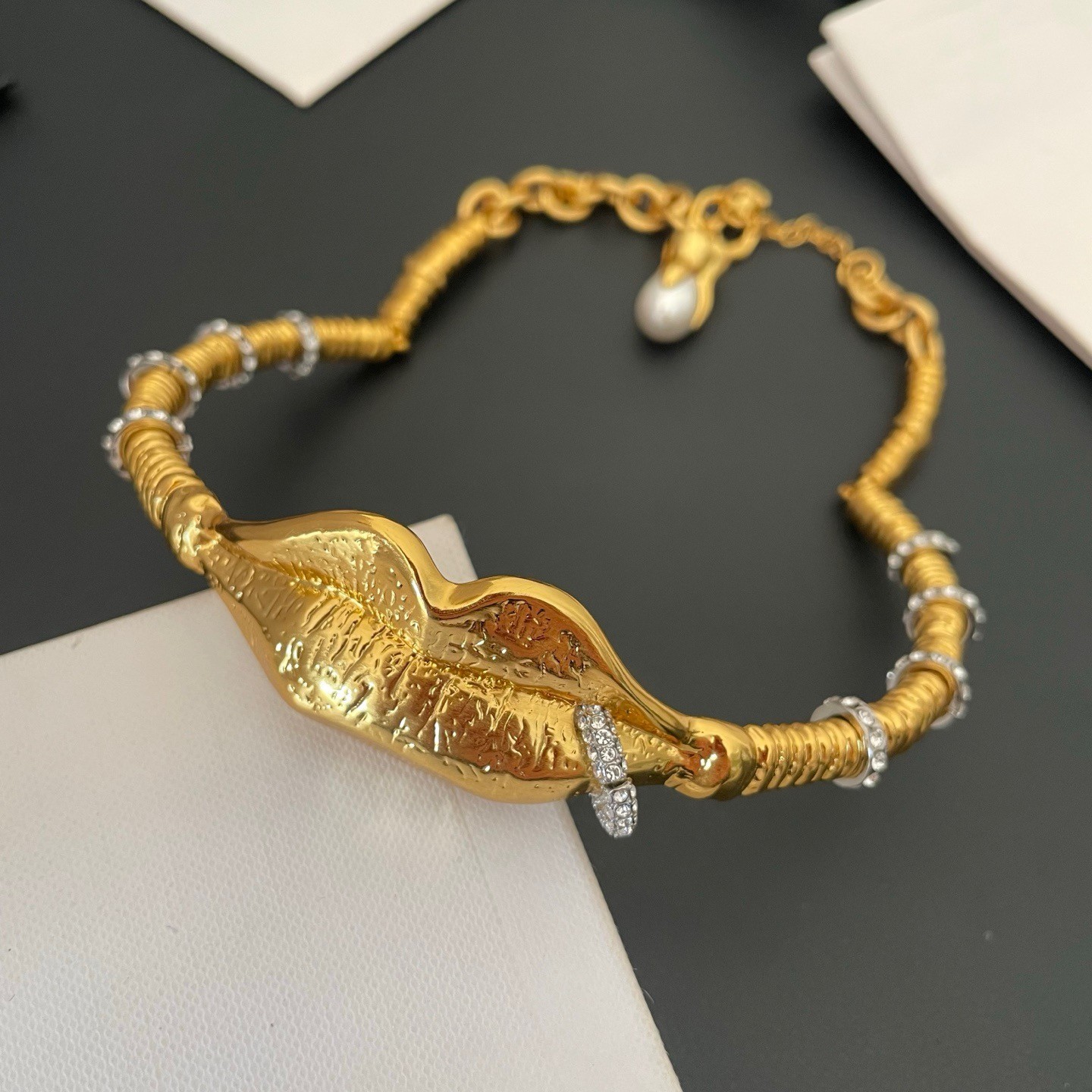Schiaparelli Ribbed Coil Lip Crystal Ring Gold Torque Choker