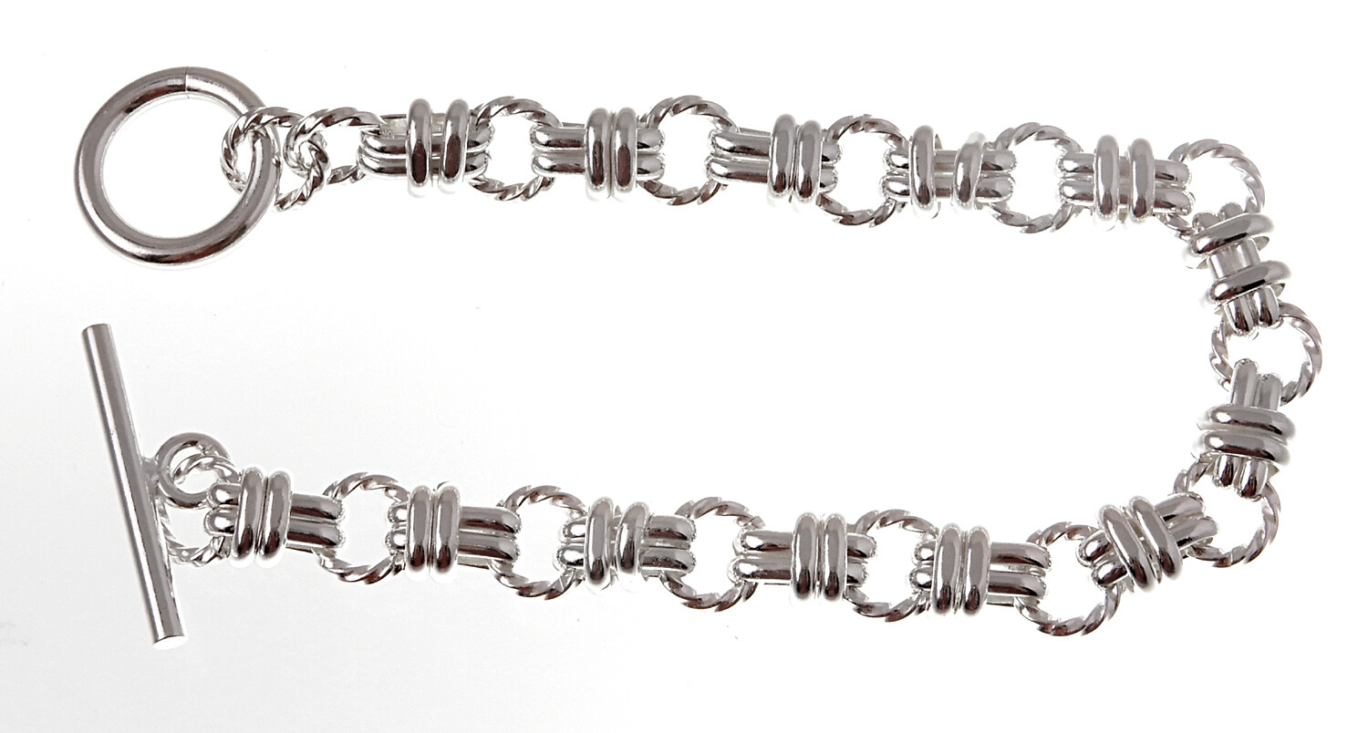 Sterling Silver Toggle Bracelet 7.5 Inch Long