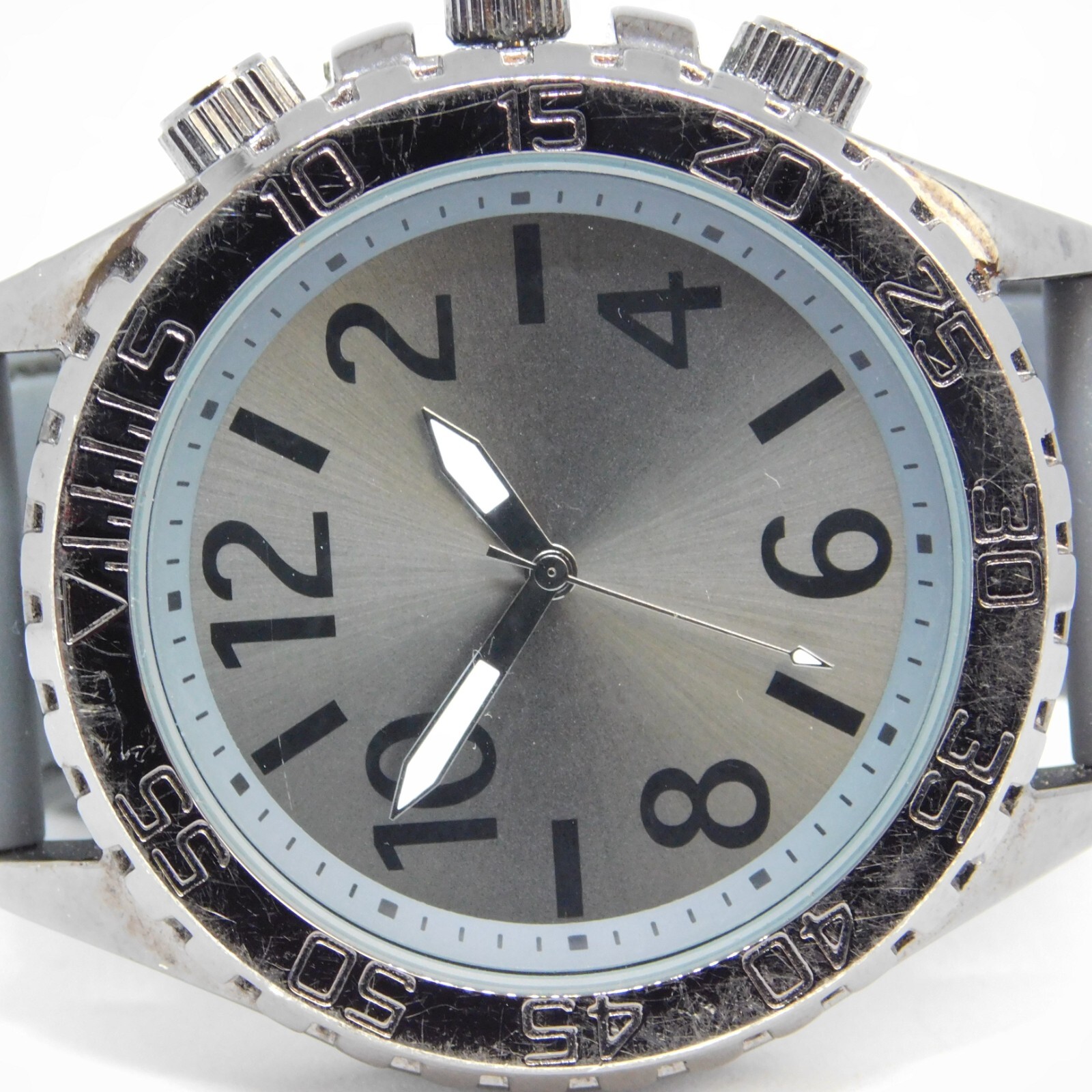 ACCUTIME WATCH CORP. 4019WMM Quartz Analog Men’s Watch New Battery