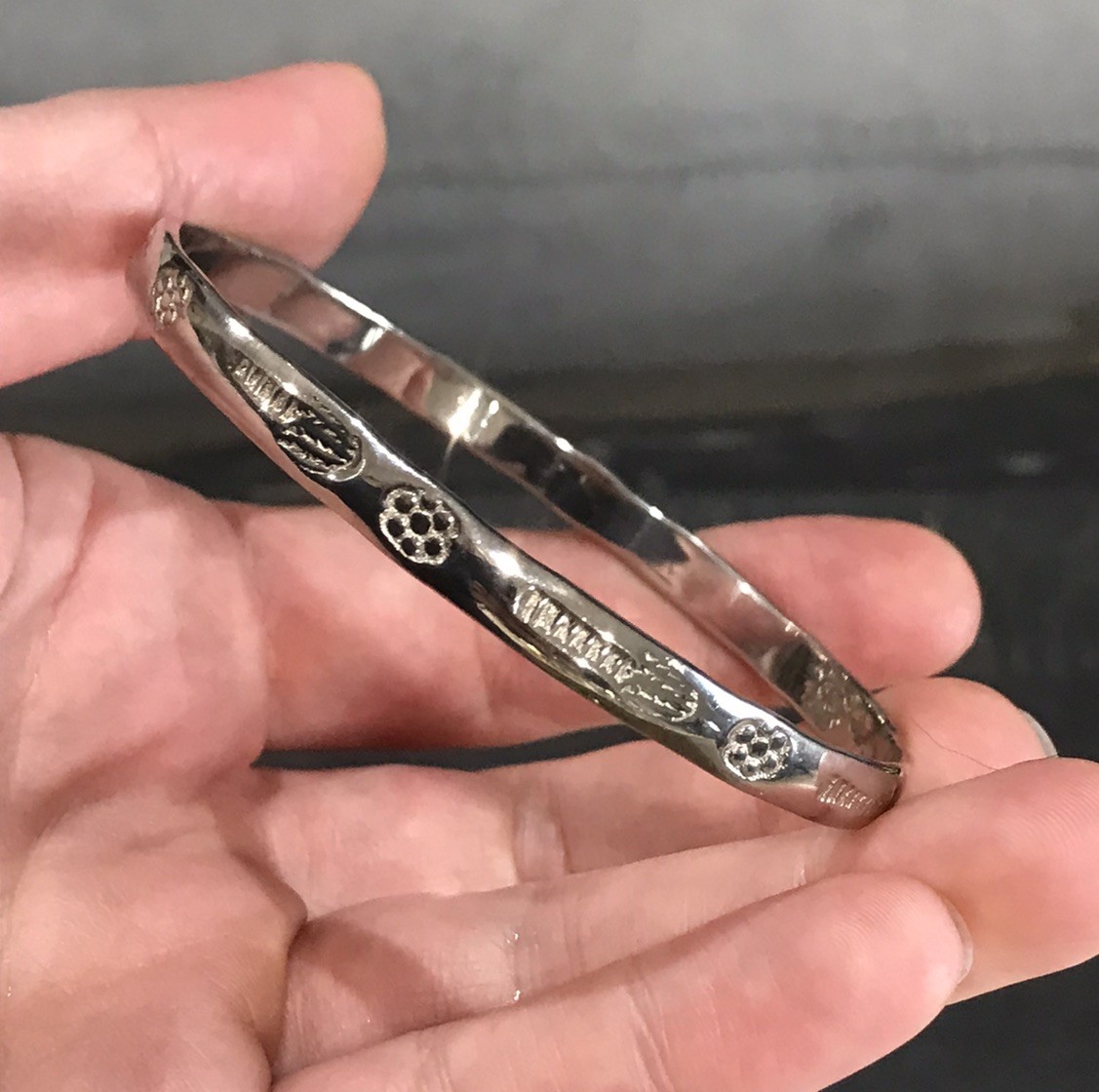 Vintage Silver 900 Marked Signed TAXCO Heavy Bangle Bracelet 15.0 g