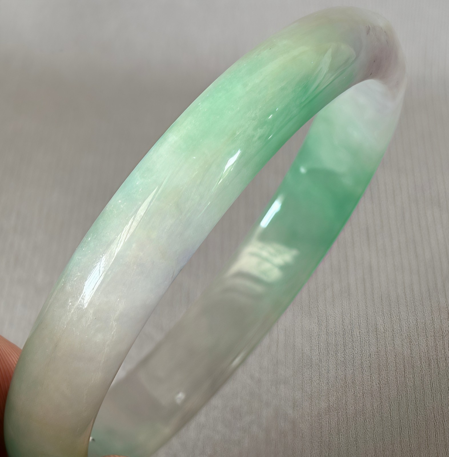 61mm Natural Green Jadeite Jade Bracelets Burma Emerald Jade Bracelet Bangle
