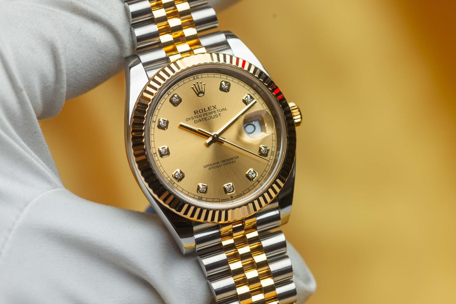 Rolex Datejust 41mm Gold Diamond Dial – Two Tone Jubilee, Gold Bezel – 126333