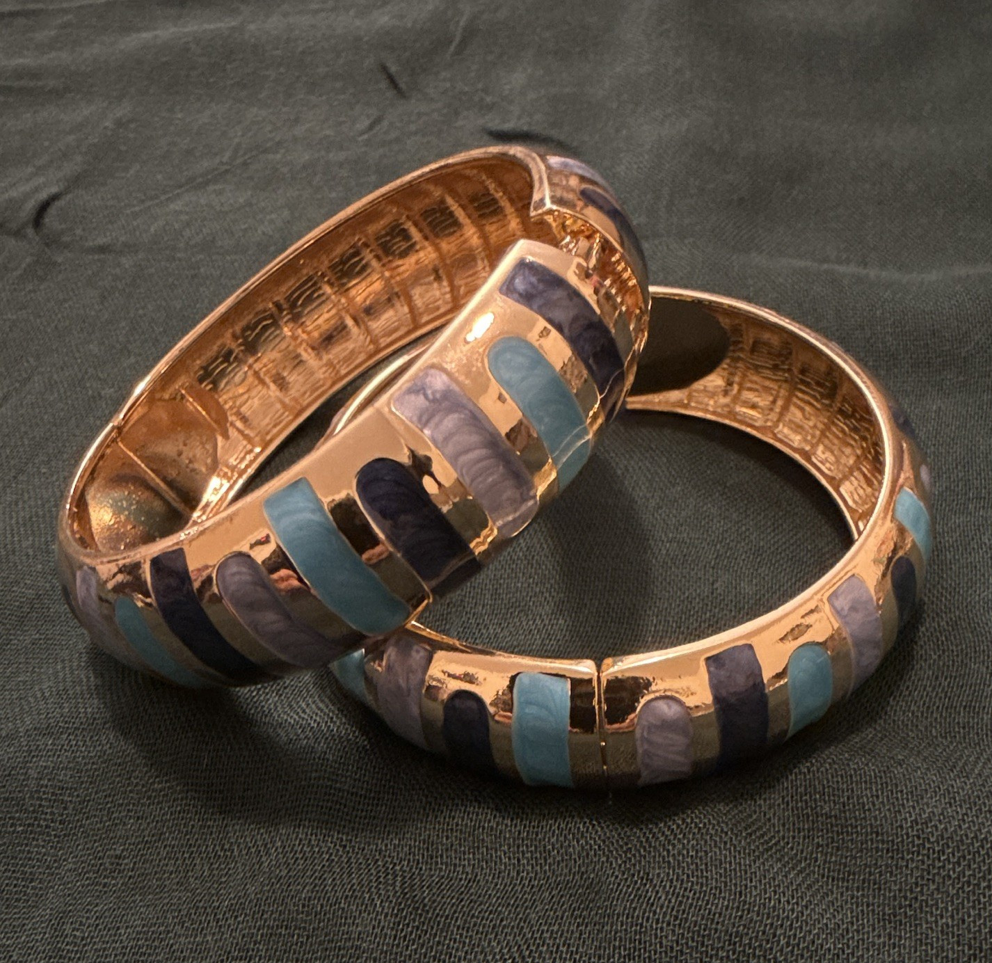 Set of 2 Gold Tone Hinged Bangle Bracelets Blue Purple Striped Enamel Stack