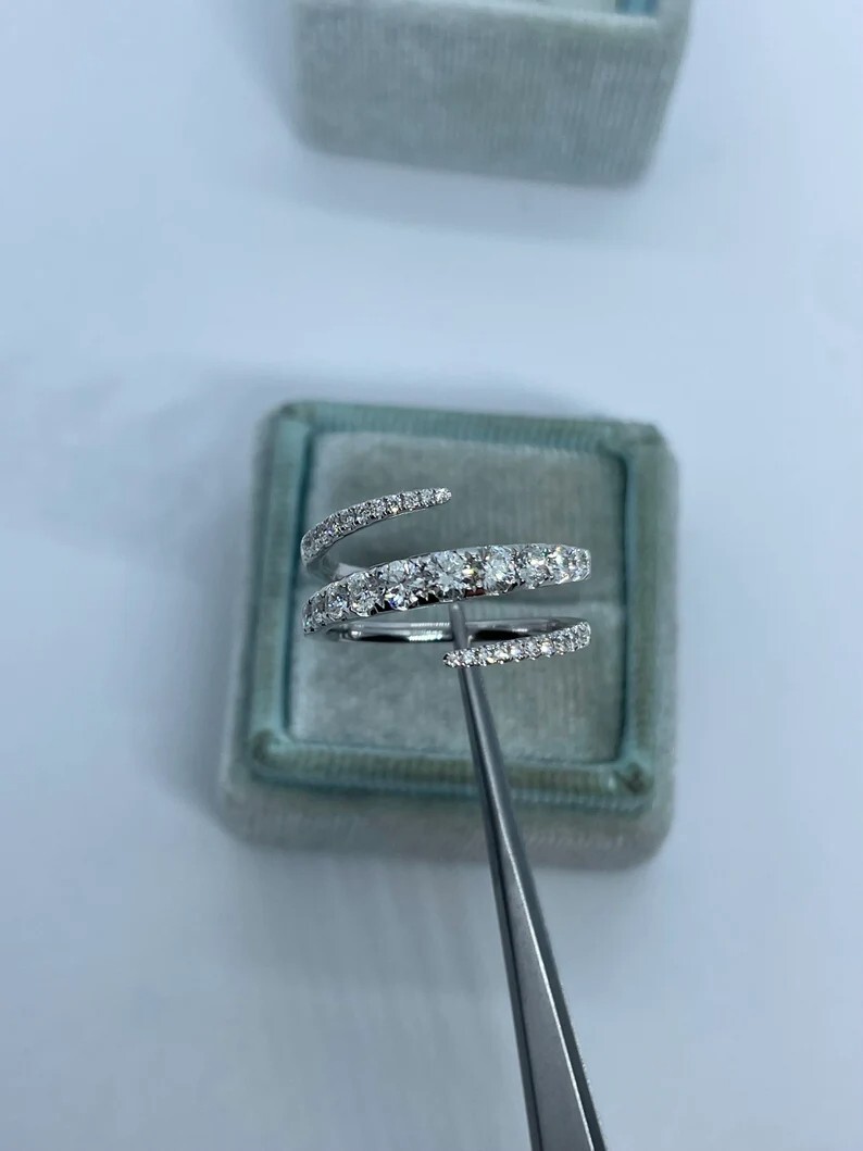 2.50Ct Round Cut lab Created Diamond Engagement 14K White Gold FN Spiral Ring