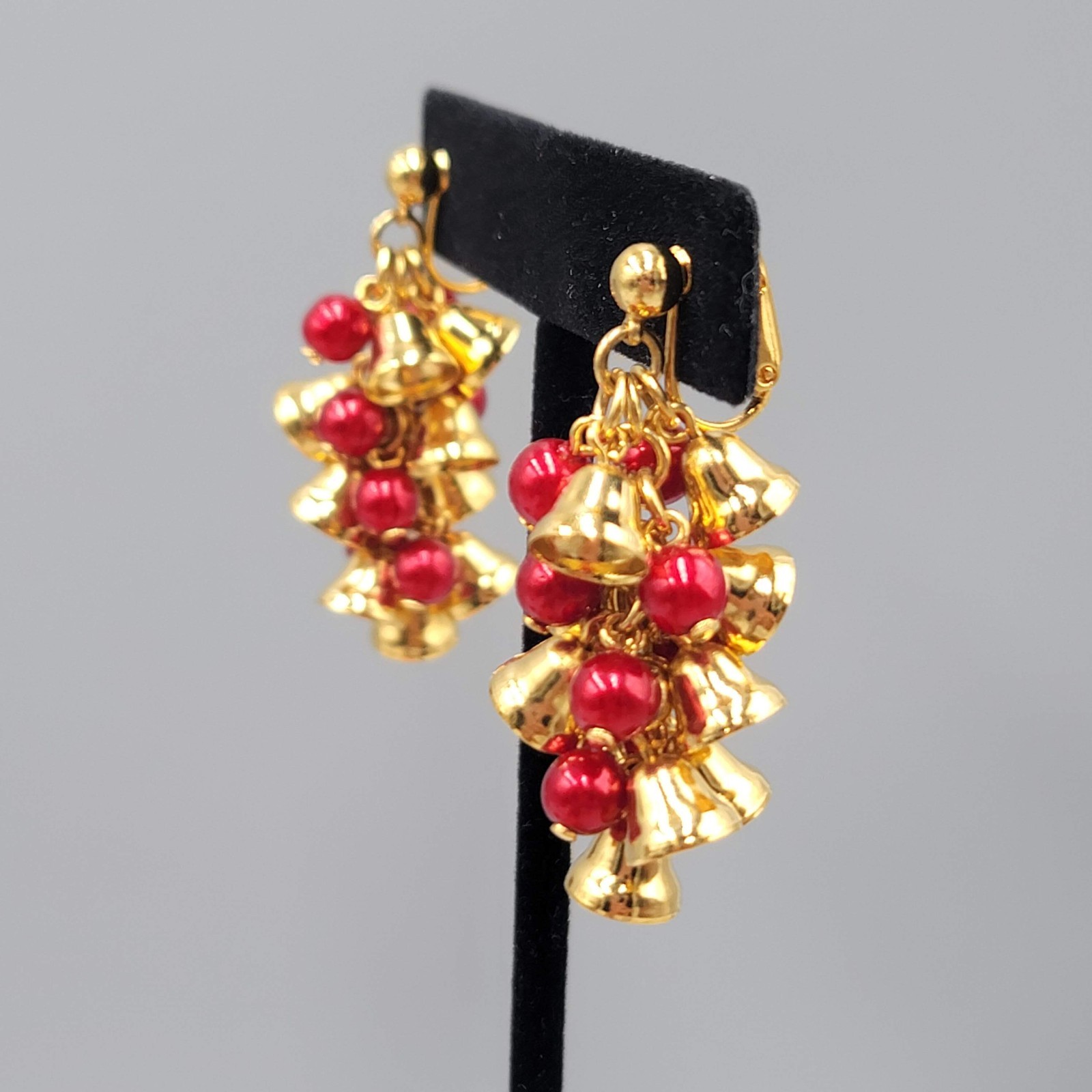 Vintage Avon Red Bead Jingle Bells Clip on Earrings Gold Plated Christmas 1.5″