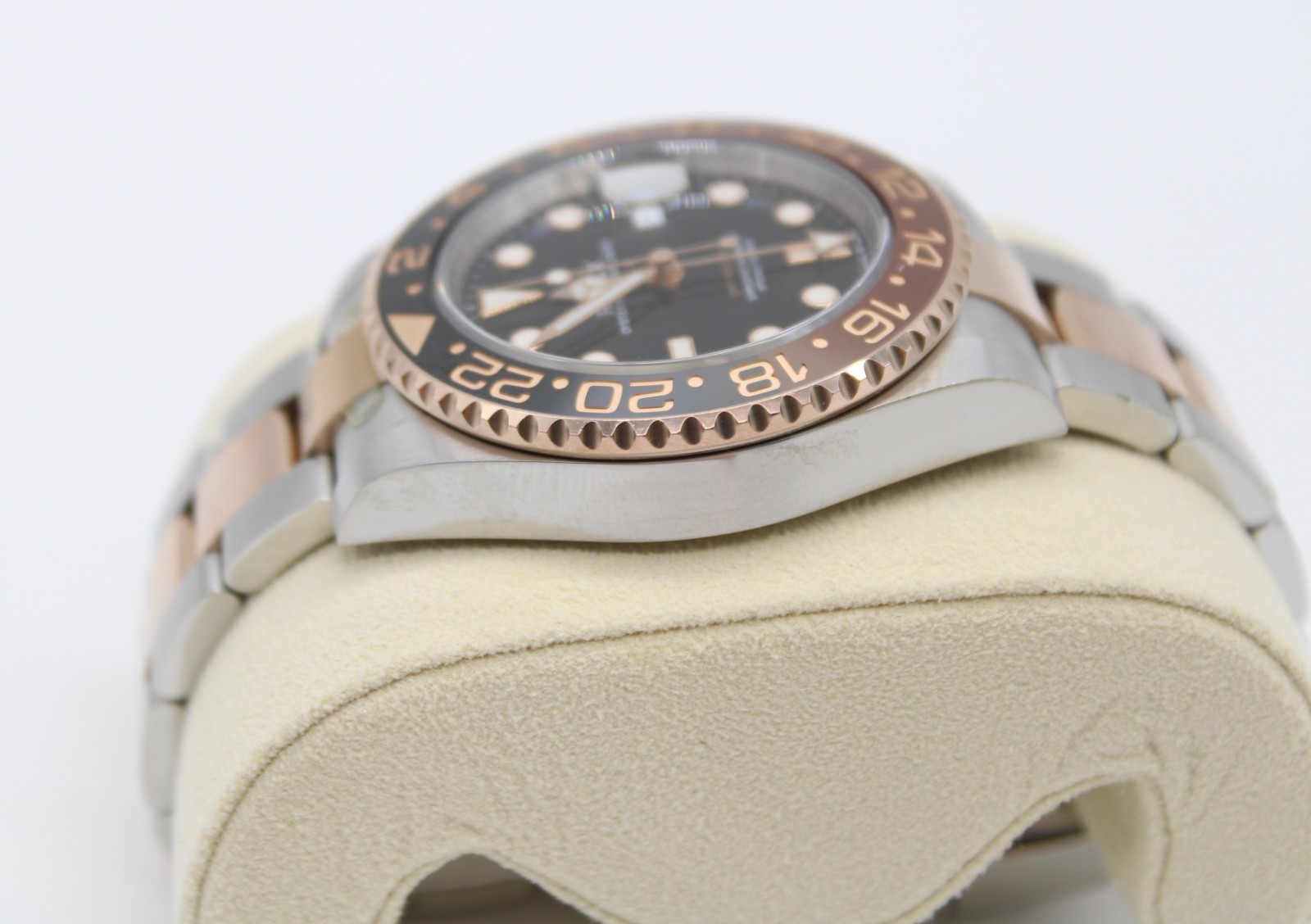 Rolex GMT-Master II 126711CHNR Root Beer 40mm Oystersteel Everose 2021 Box & Pap