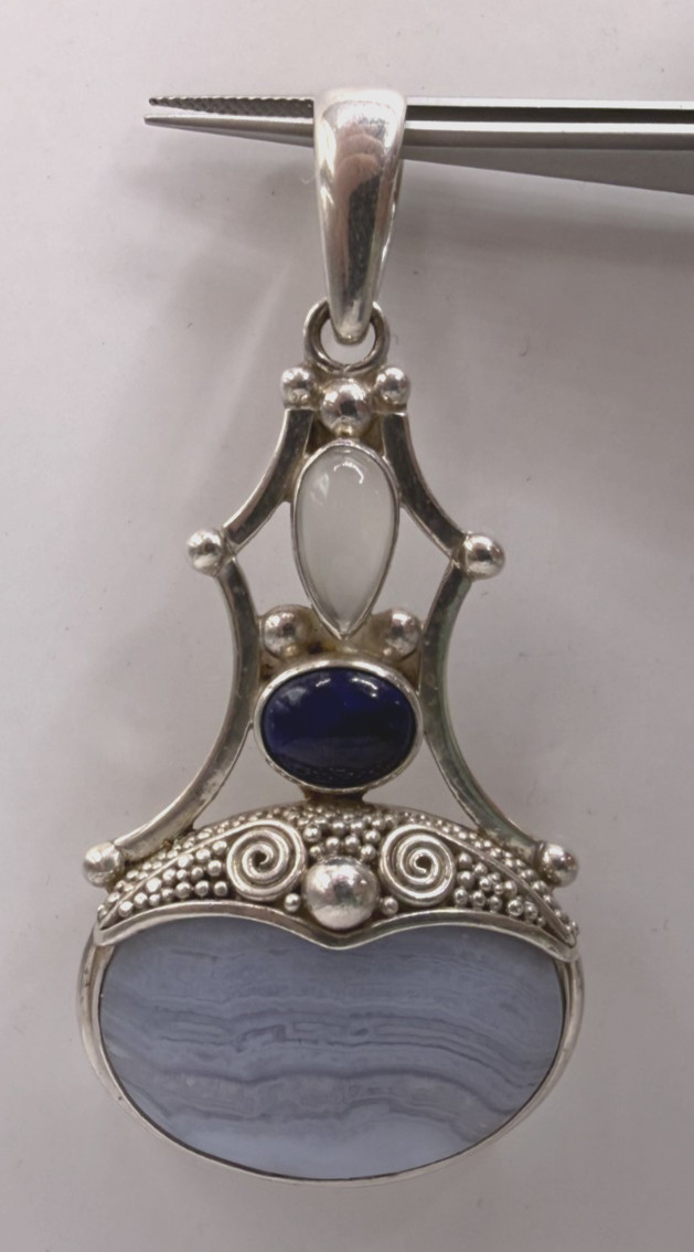 SAJEN Sterling Silver Filigree Blue Lace Agate Oval Drop Pendant [076DUR]