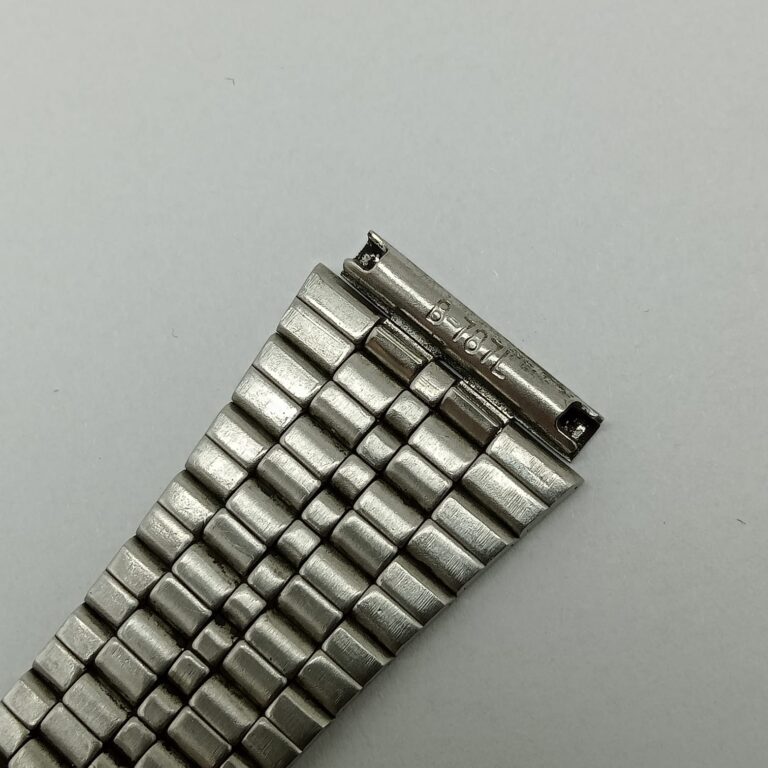 19 mm Casio Stainless Steel Vintage Men’s Watch B-787L Bracelet