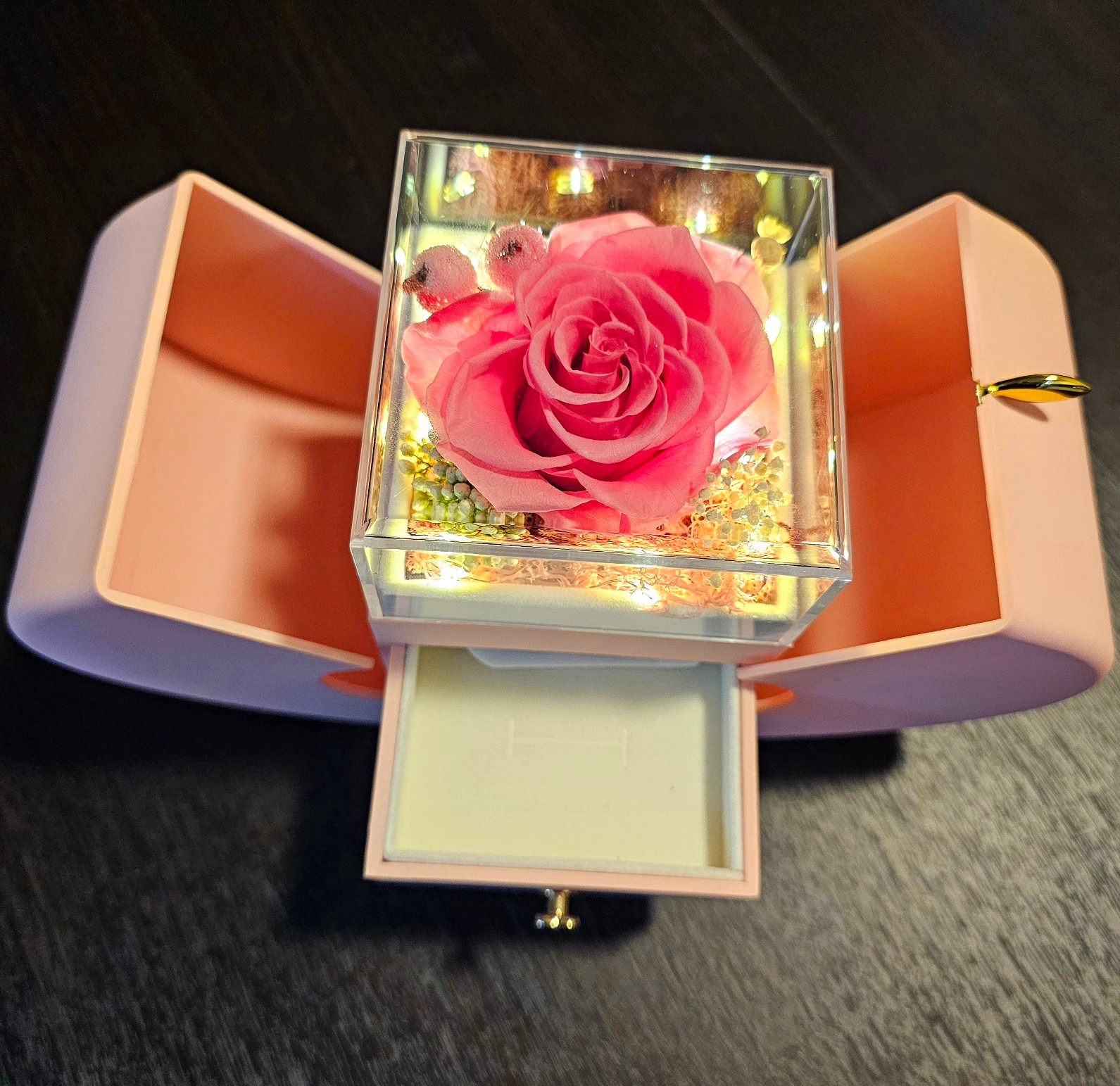 Pink Rose Heart Gift Box w/ LED Lights Keepsake / Jewelry Box