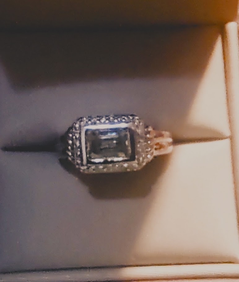 GABRIEL & Co. 14K White Gold Moissonite & Diamonds Ring size 4 1/2 ((C92))
