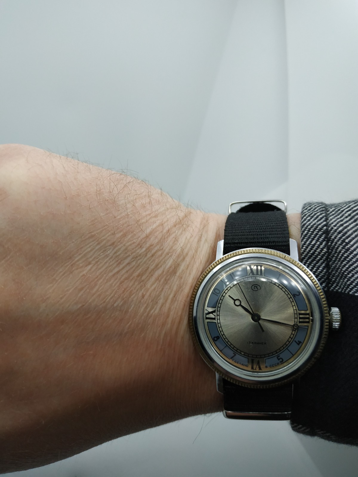 Men’s Classic Retro Watch Vostok Wostok Vintage USSR Mechanical Made in Soviet ☭