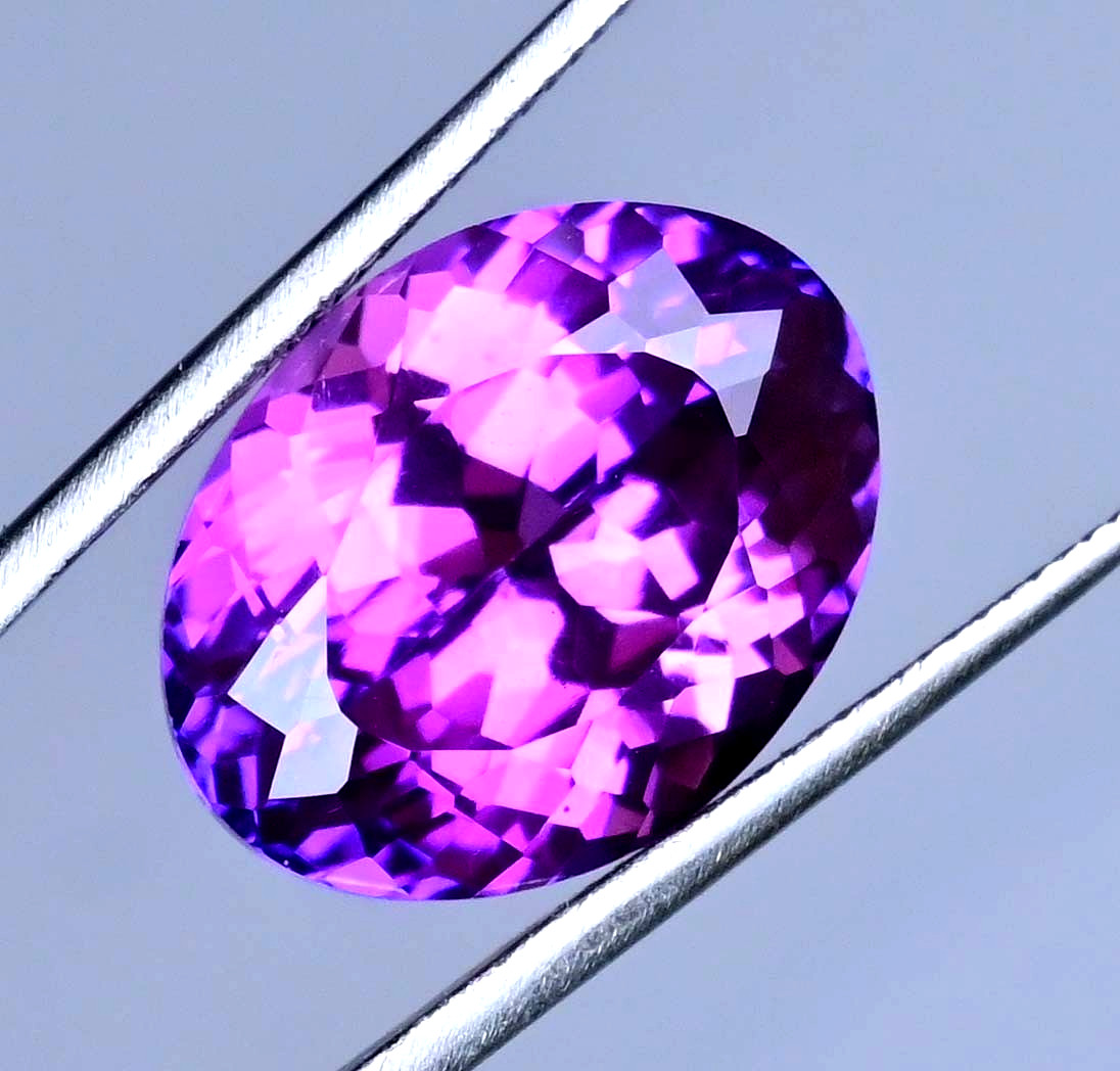 20.35 Ct Natural Boysenberry Sapphire Oval Certified Flawless Loose Gemstone