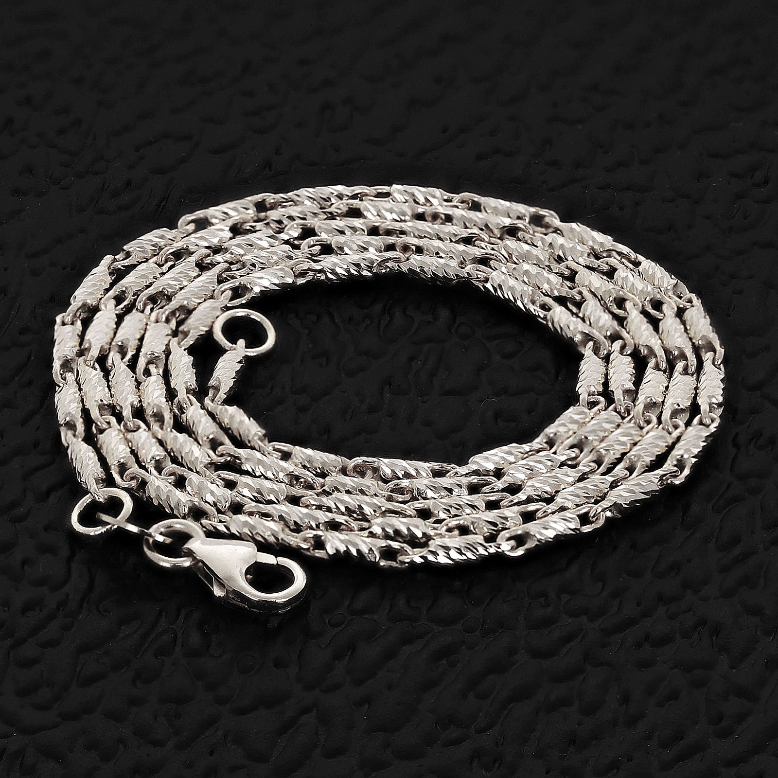 Italian 14k White Gold Solid Diamond Cut Raso Chain Necklace 16″ 1.4mm 5.9 grams
