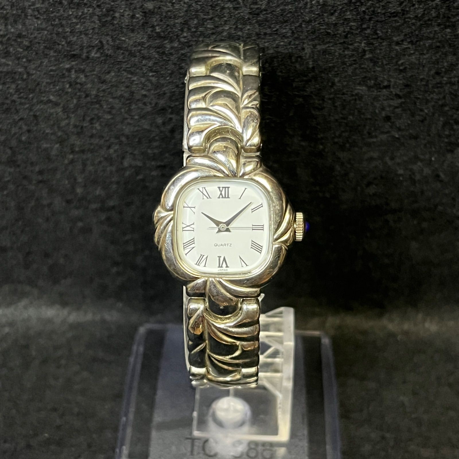 Operational Item NOEVIR Quartz Analog Wristwatch Silver 6L32 1181 confirmed work