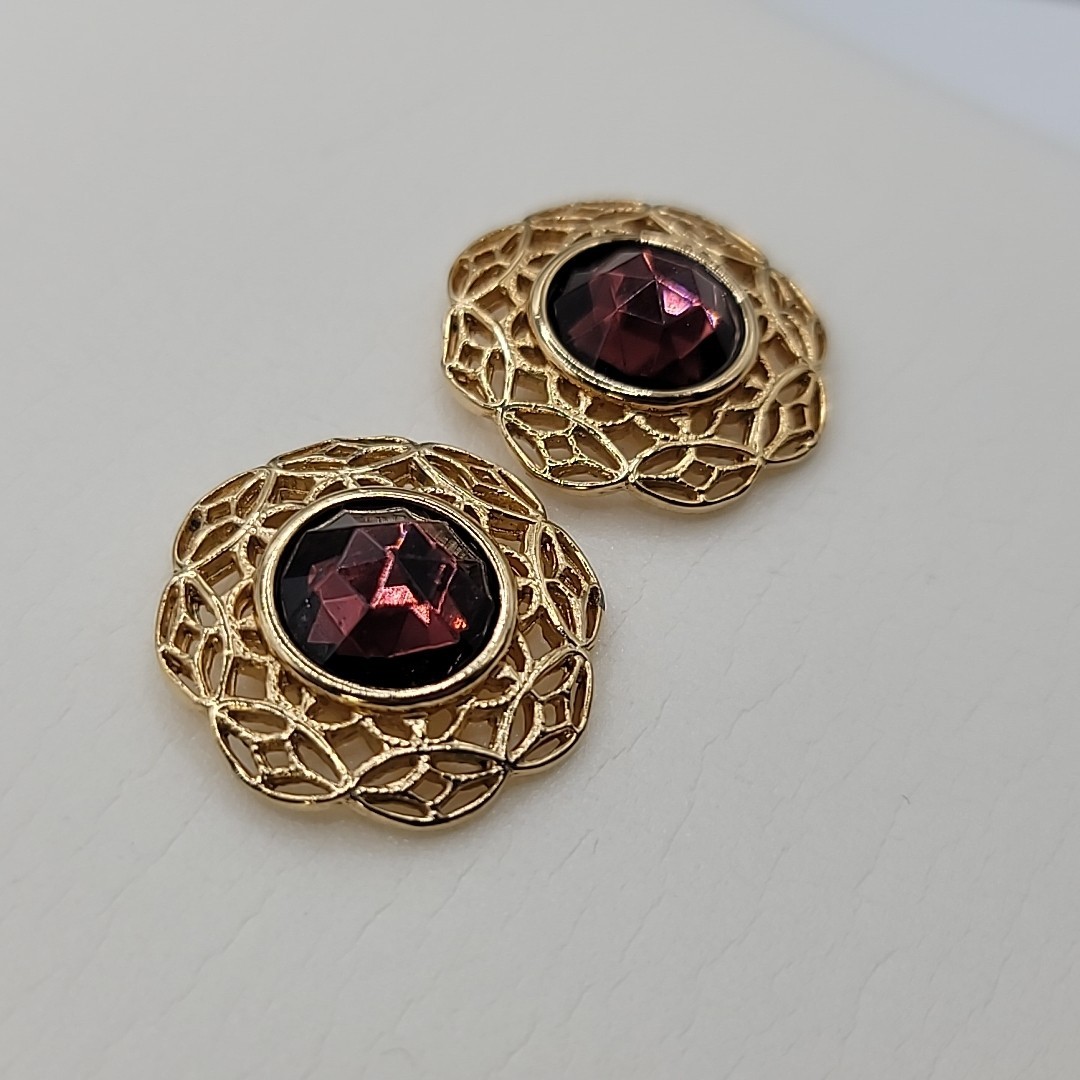 Faux Amethyst Colored Faceted Rhinestone Filigree Round Post Vintage Earrings